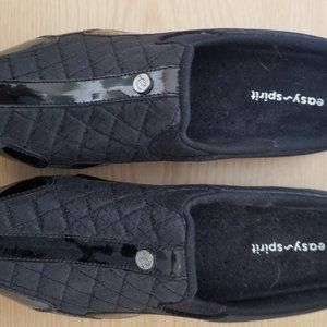 Easy Spirit womens Traveltime Clog Black/Silver Patent 7.5 N US